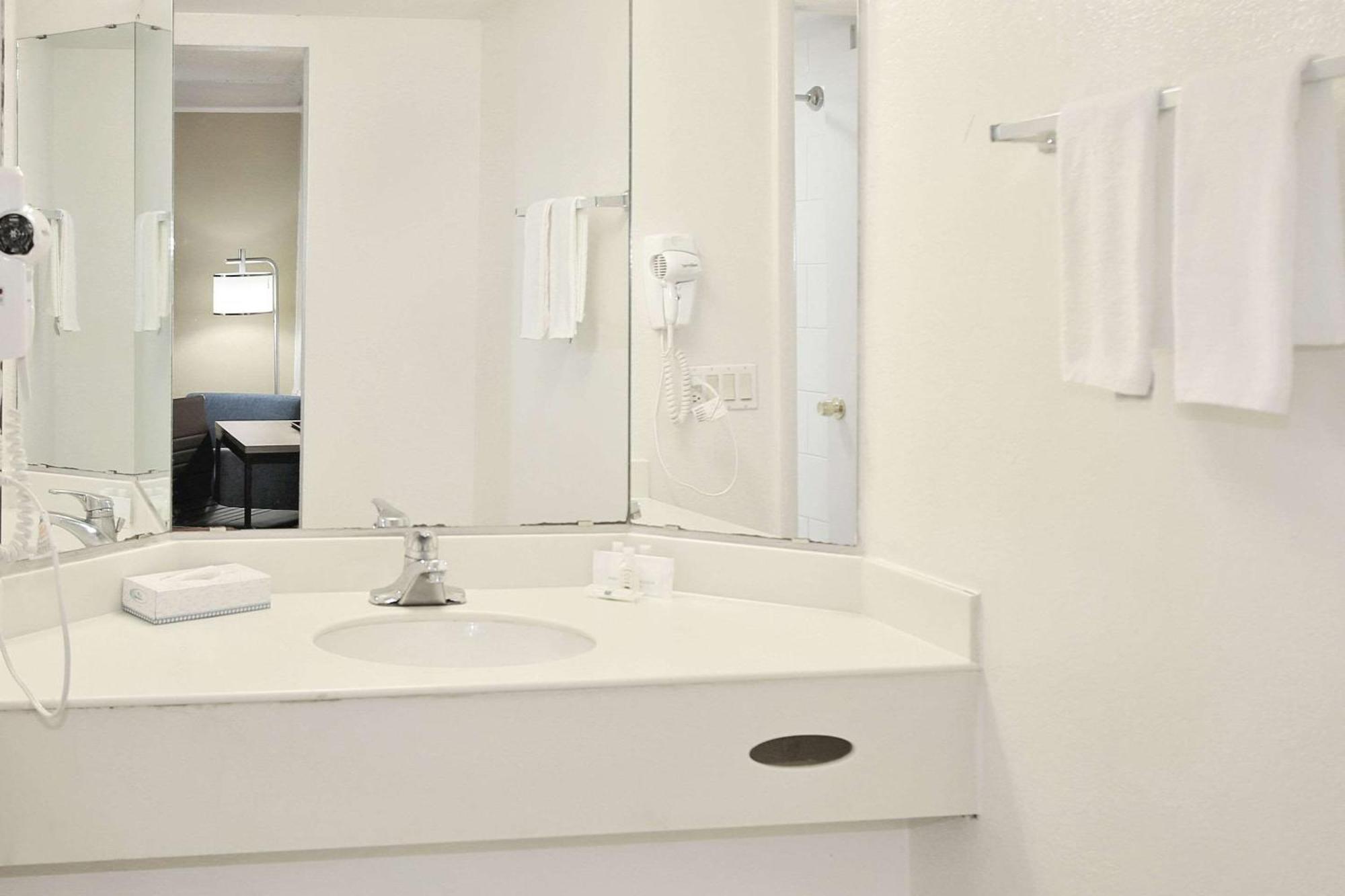 Quality Inn Aurora Denver Dış mekan fotoğraf
